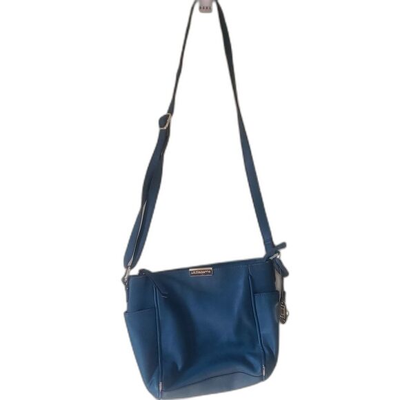 Liz Claiborne Blue Leather Crossbody Purse Classic Everyday Bag - Picture 1 of 9
